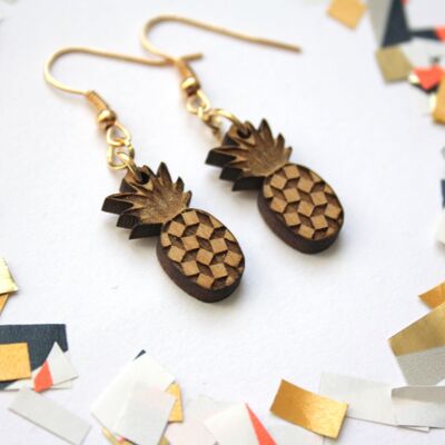 Pineapple earrings in engraved wood, golden brass ear pendant