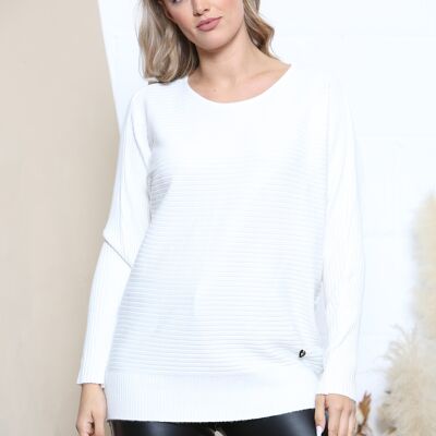 White ribbed jumper with heart