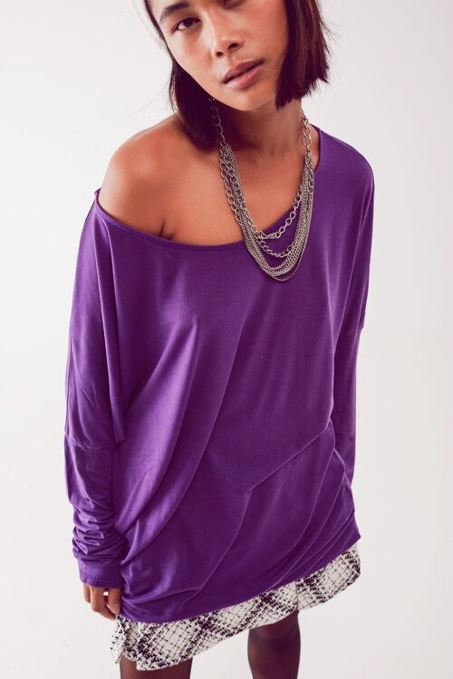 Scoop neck top in purple tencel fabric