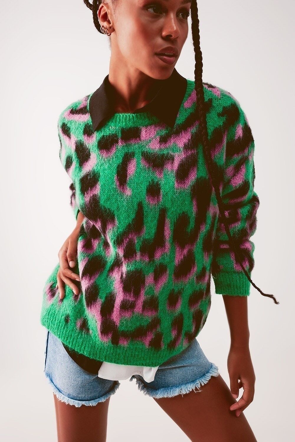 Pullover im Tiermuster in Grün