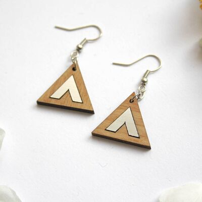 Boucles d’oreilles triangles en bois avec chevrons argenté