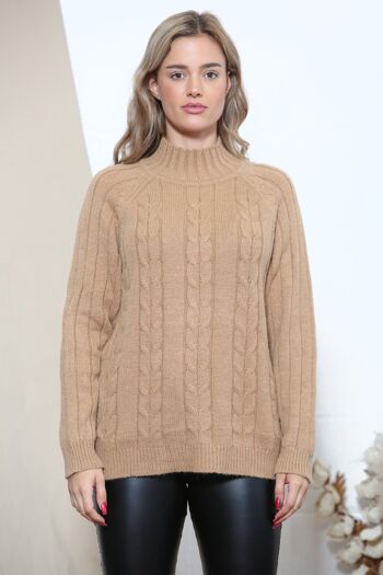 Pull camel en maille col montant 4