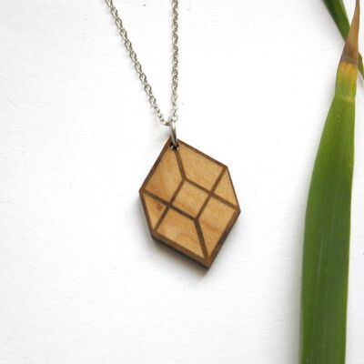 Geometric wooden necklace, cube-shaped pendant with optical effect