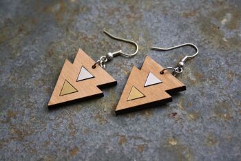 Boucles d’oreilles géométriques en bois, motifs triangles argentés et dorés, crochet argenté 3
