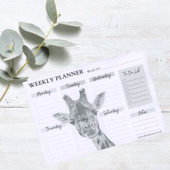 Agenda hebdomadaire Maya la girafe A4 | Planificateur hebdomadaire Pad - Planificateur d'horaire hebdomadaire - Desk To Do Pad - Organisateur personnel - Bloc-notes 1