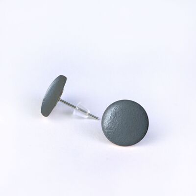 Wooden ear studs, round, gray