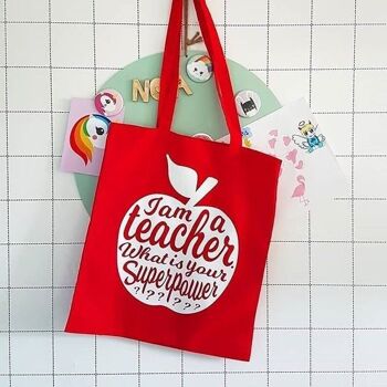 Tote BAG I AM A TEACHER rouge 4