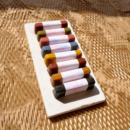 Crayons set of 8 natural plant and mineral pigments