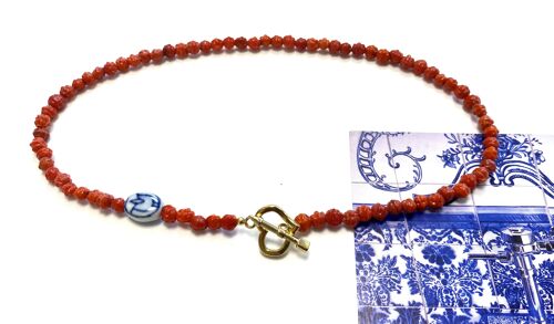 Necklace coral and Delfts Blue / Holland-collection