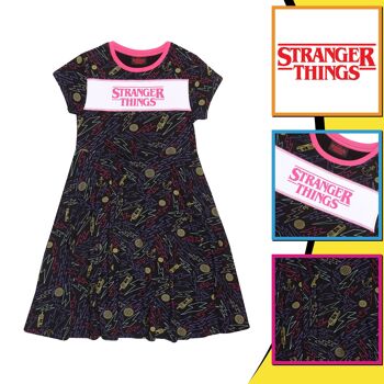 Logo Stranger Things avec robe AOP Girls 3