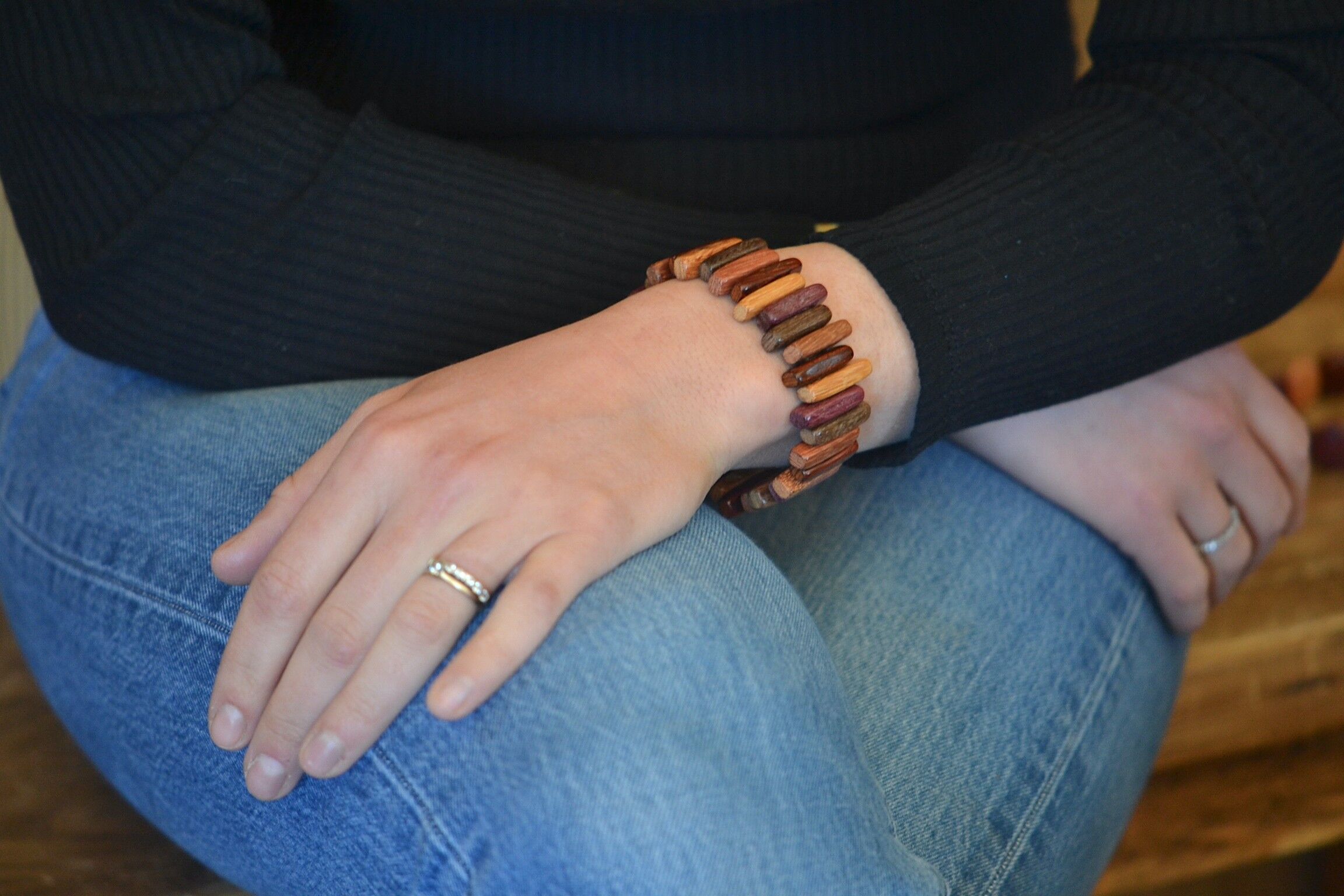 Pulsera Gladys madera multicolor