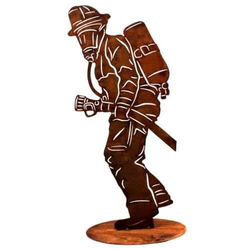 Rost Deko Figur | Feuerwehrmann auf Bodenplatte | 20 cm