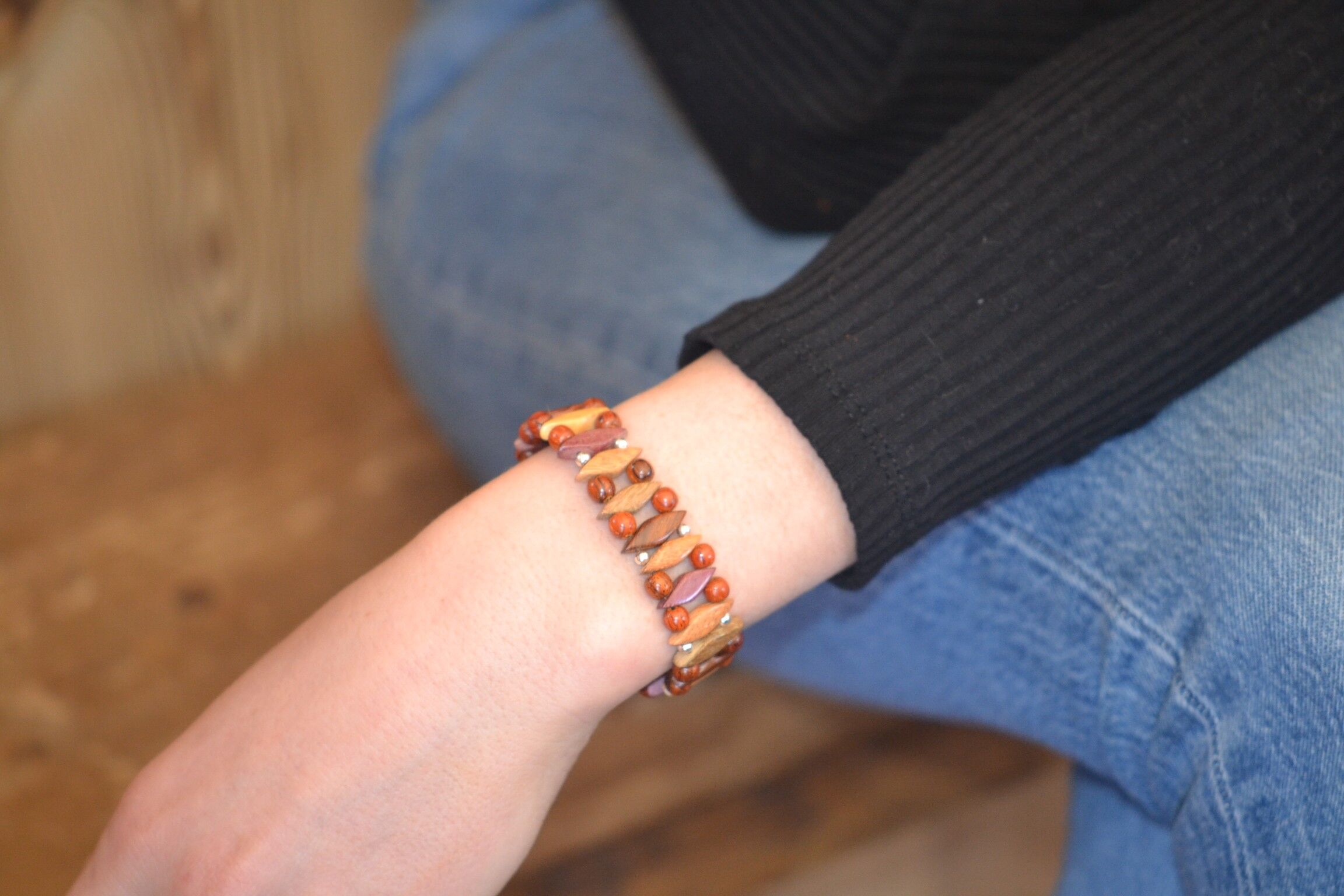 Bracciale Olympia in legno multicolore