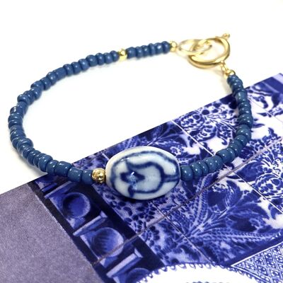 Bracelet blue with Delft blue bead / Holland-collection