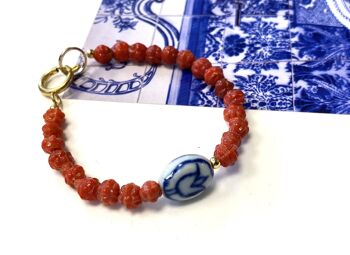 Bracelet corail avec perle bleu de Delft / Collection Hollande 2