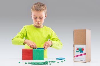 Assortiment de base de Diene aux couleurs Montessori (121 pièces) | Mathématiques décimales 2