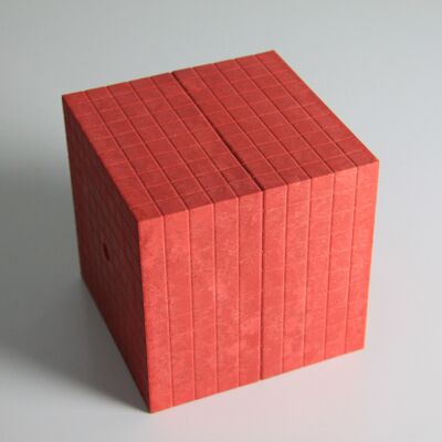 Dienes mille cube rouge (1 pièce) | Apprentissage des mathématiques décimales RE-Wood®