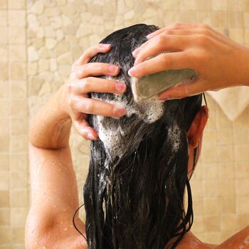 Shampoing solide cheveux colorés (huile de Brocoli) 2