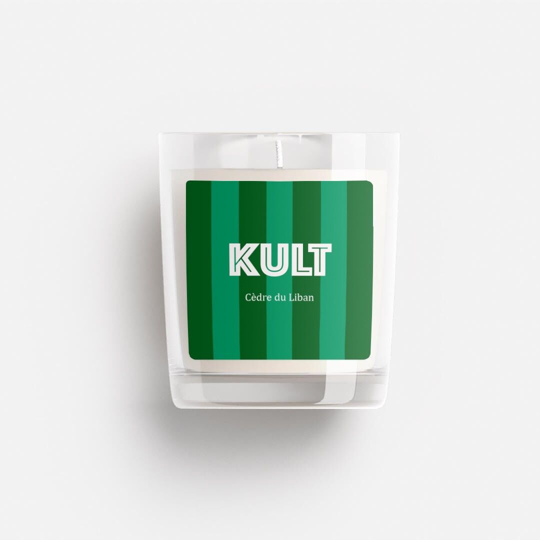 Candela in cera di soia “Cedro del Libano”.