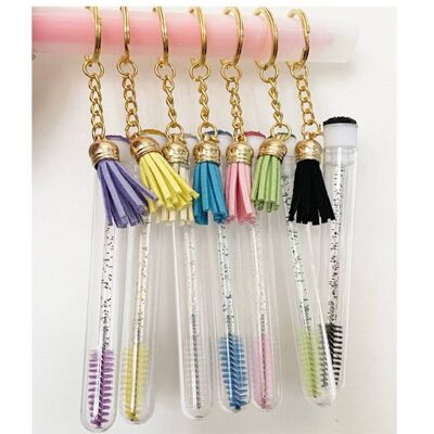 Shiny lashes brush keychain