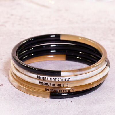 1 Weekly bangle with message "A grain of madness" - 3 mm black