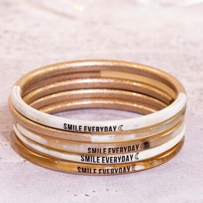 1 Weekly bangle with message "Smile everyday" - 3 mm gold