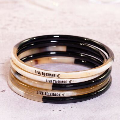 1 "Live to Share" message band - 3 mm black