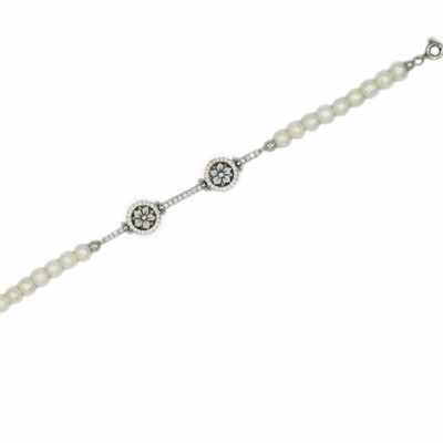 Bracelet avec perles et camée