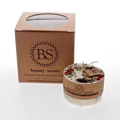 Small Handmade Cinnamon Scented Candles With Star Anise & Red Berries box of 6