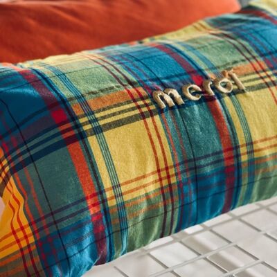 Le coussin madras brodé - Le coussin madras bleu - broderie merci