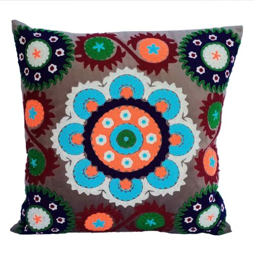 Mandala Kissen Dana 40 x 40 cm bestickt | Boho Chic Samtkissen bunt mit Füllung