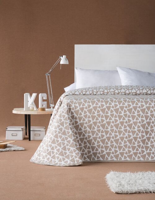 Colcha Jacquard de Primavera Estoralis Para Cama De 90 Cms. ONIX Beige