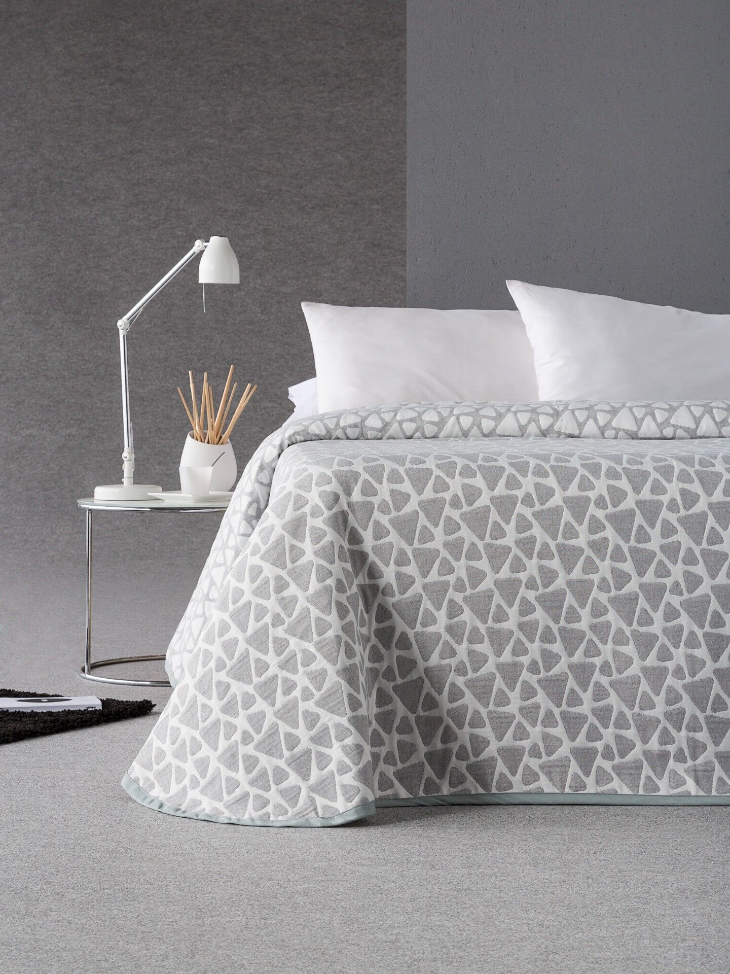 Copriletto Primavera Jacquard Estoralis Per Letto 180 Cm. Grigio ONICE