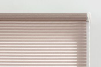 Store Enrouleur Grille Translucide Estoralis 110 x 190 cm. ROBERT Taupe 2