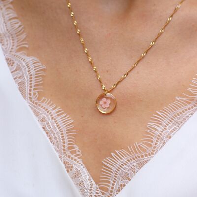 Dried flowers, Pale pink Blossom round necklace