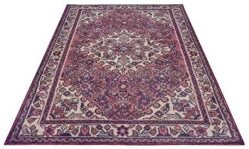 Tapis oriental 11