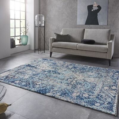 Oriental Carpet Chelozai