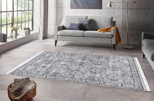 Oriental Velvet Carpet with Fringes