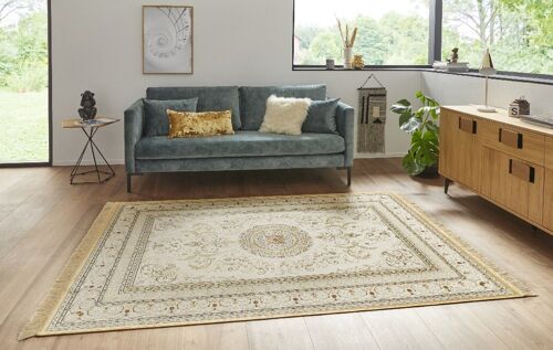 Oriental Velvet Carpet with Fringes Antik Negar