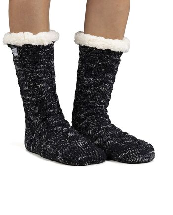 Chaussettes pantoufles en tricot Sherling à la cheville en noir 4