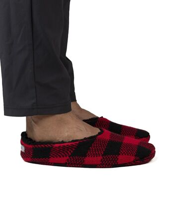 Chaussons chaussettes pour homme en damier rouge et noir (Même motif disponible en Adulte) 2