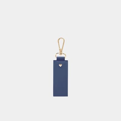 Archie rechteckiger Schlüsselanhänger aus weichem veganem Leder in Marineblau