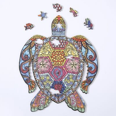 DIY wooden 3D puzzle silhouette shape. With individual pieces with different designs. In polychrome wood. A5 size. TURTLE DESIGN. Multicolored