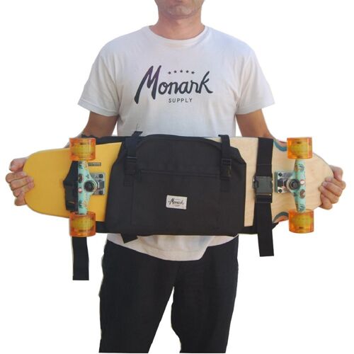 Mochila porta skate, longboard, surfskate o cruiser.