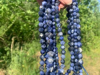 Perles en sodalite, forme diamant entre 6 et 12mm - 12mm 2