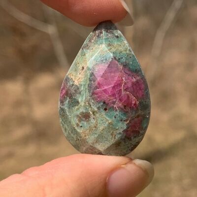 Rubis fuchsite 5