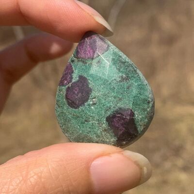 Rubis fuchsite 1