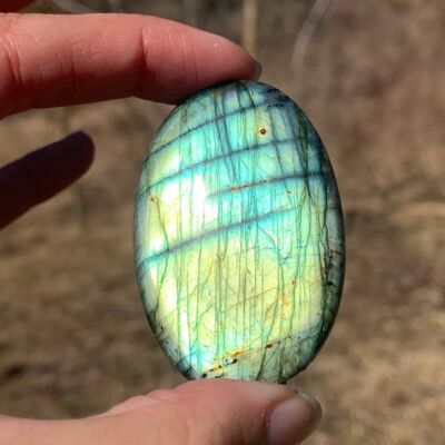 Labradorite 40