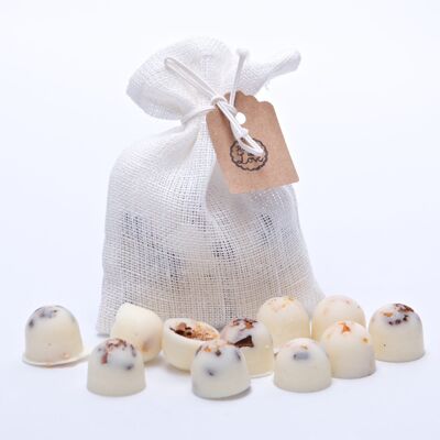 Orange & Cinnamon Scented Natural Wax Melts in White Linen Bag of 10 each
