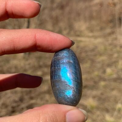 Labradorite 21